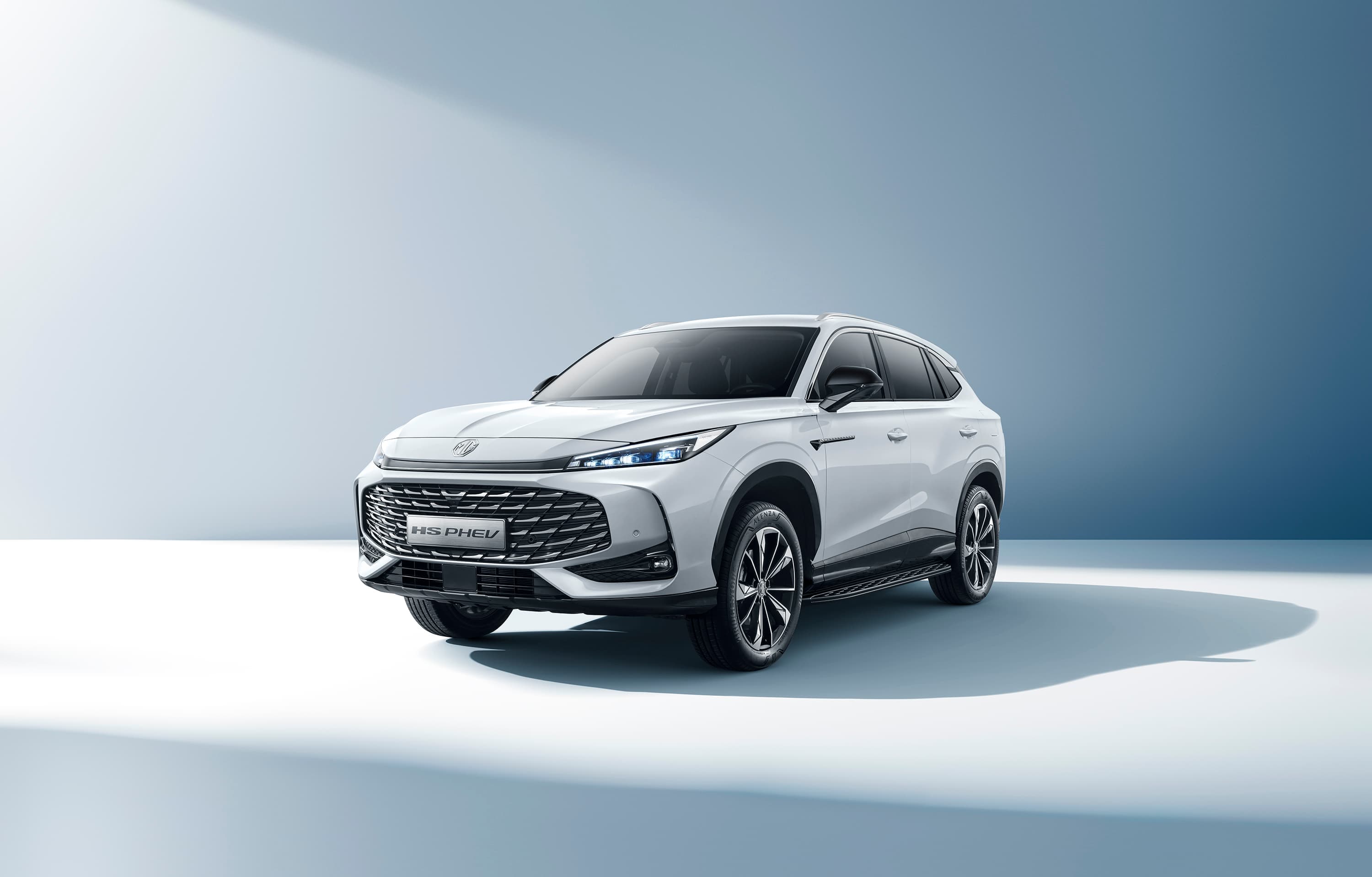MG HS Plug-in Hybrid