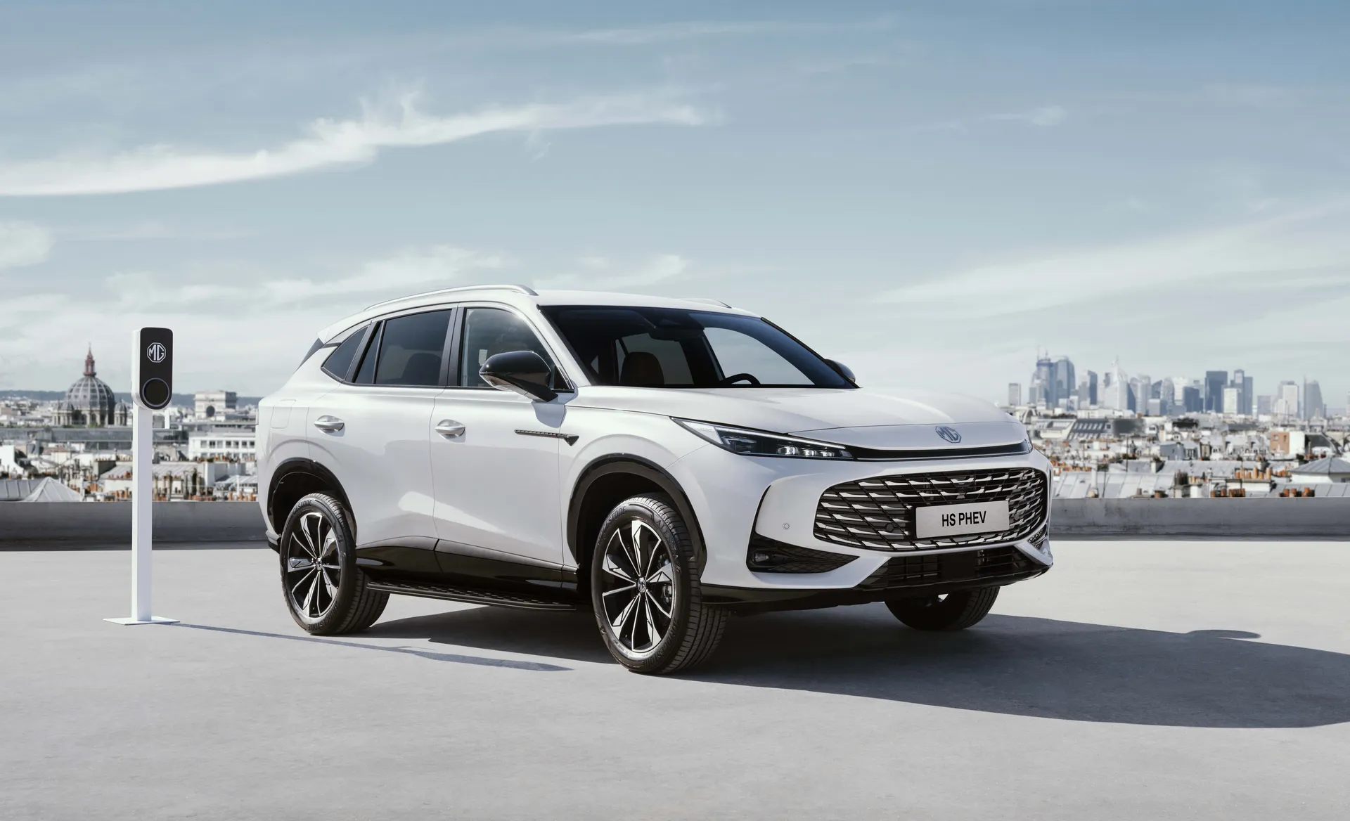 MG EHS Plug-in Hybrid